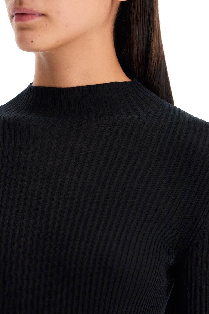 ribbed wool top with a high-3