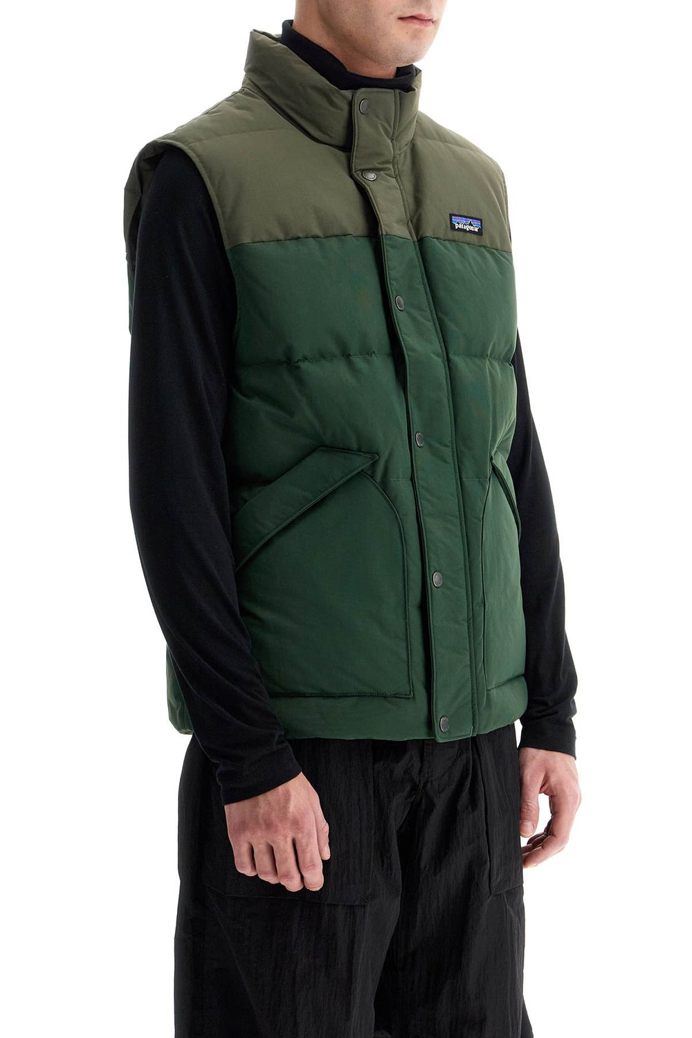 padded downstream vest-1