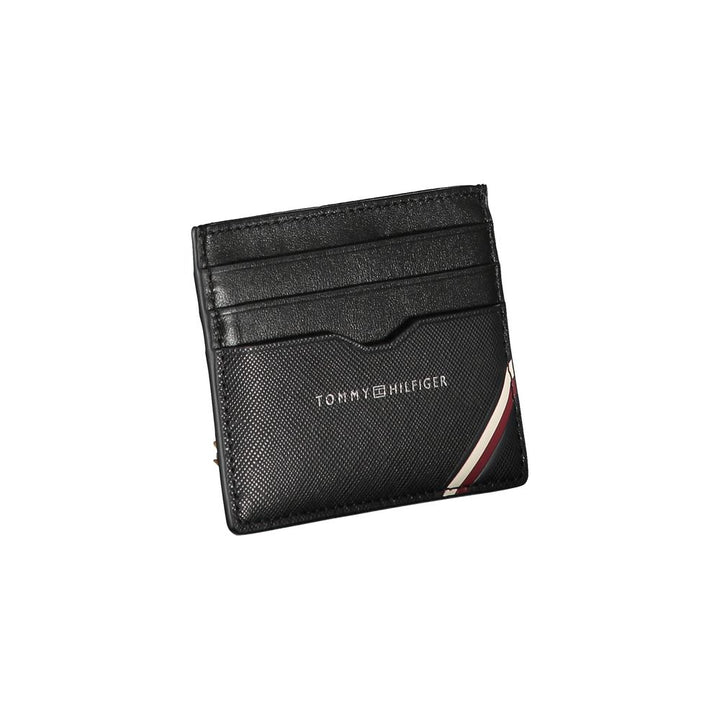 Sleek Leather Card Holder with Contrast Details