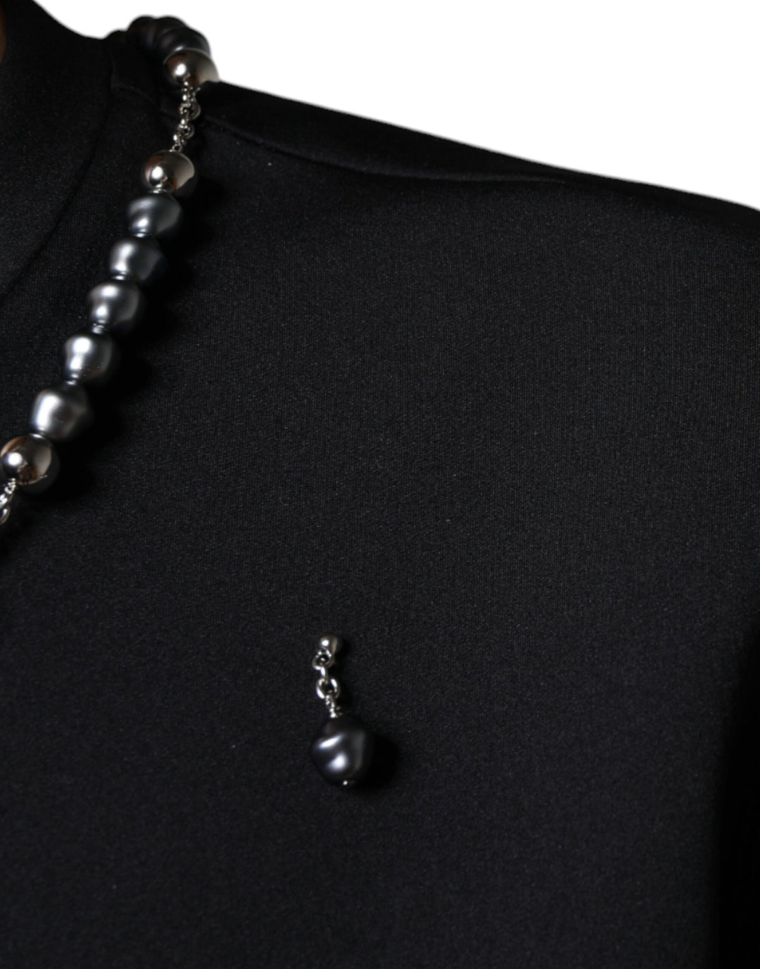 Black Polyester Necklace Embellished T-shirt