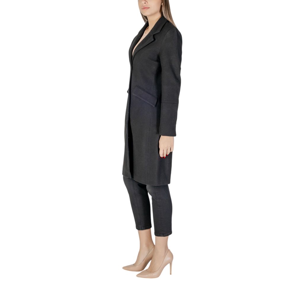 Black Polyester Jackets & Coat