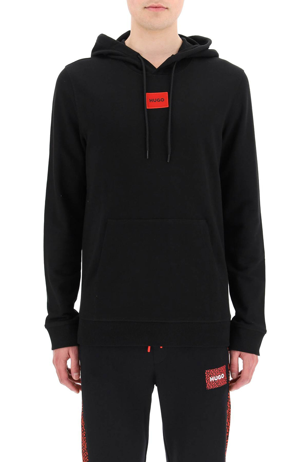 daratschi logo patch hoodie-1