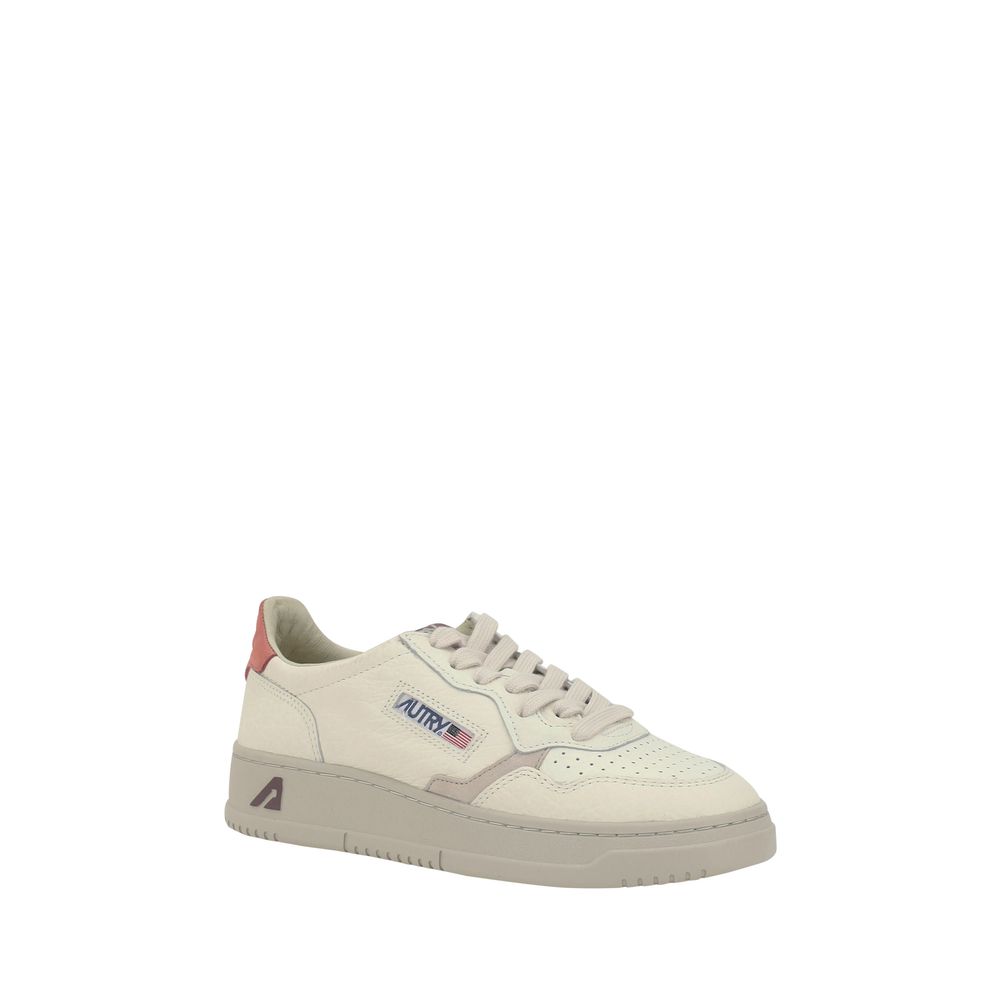 Medalist Low Sneakers