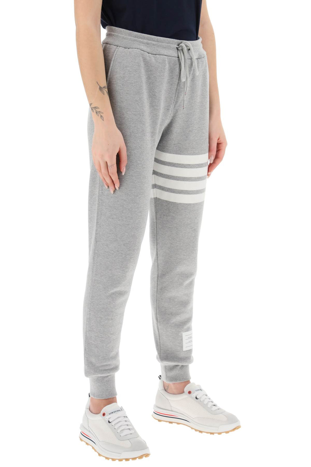 4-bar sweatpants-1