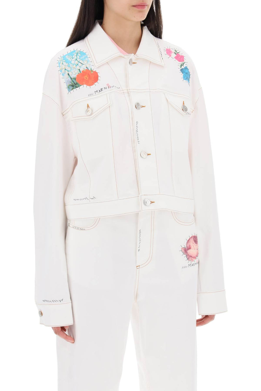 "cropped denim jacket with flower patches and embroidery"-1