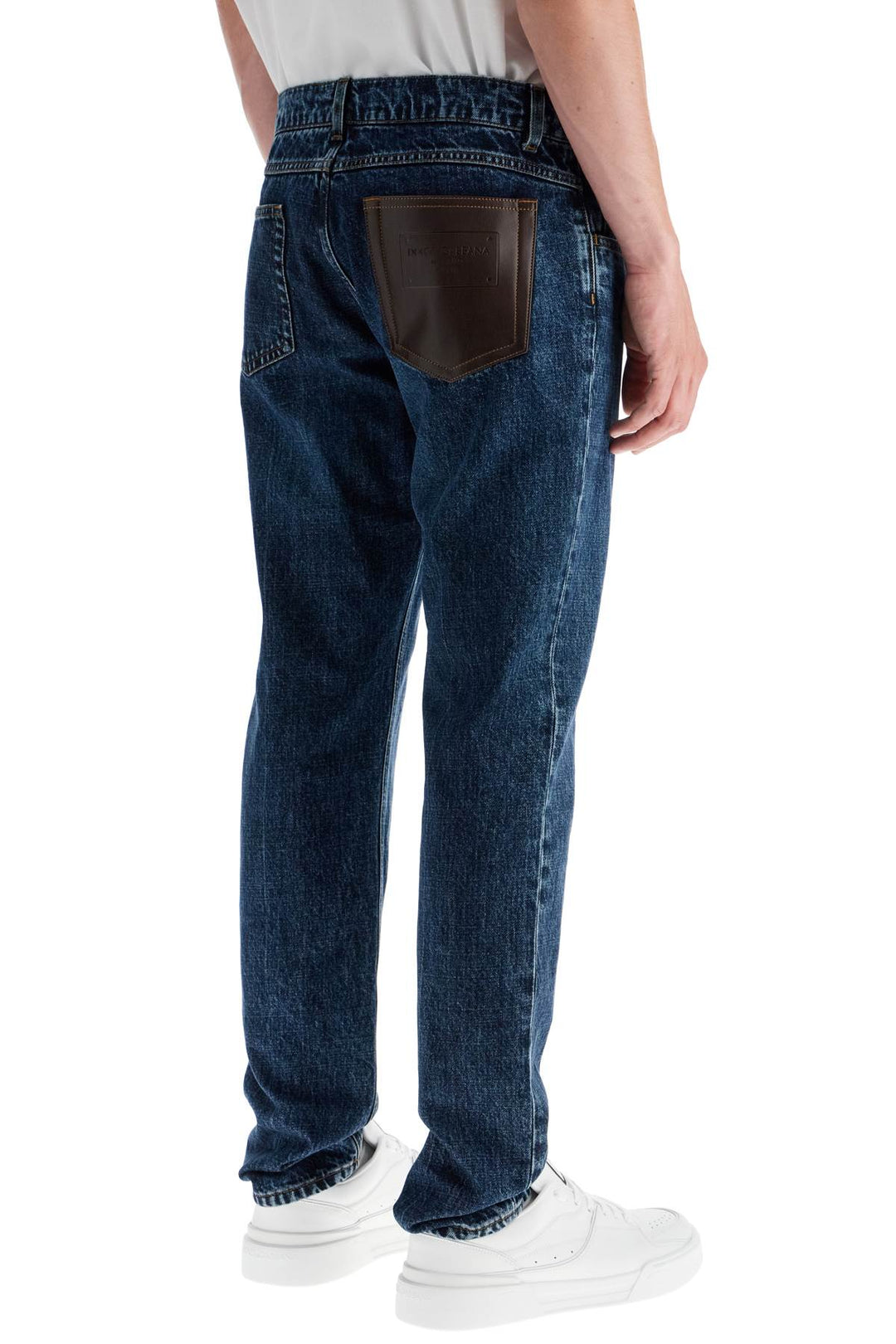 regular jeans with contrasting pocket-2