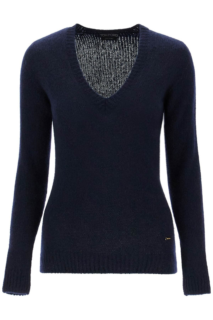 regular fit v-neck pullover sweater.-0