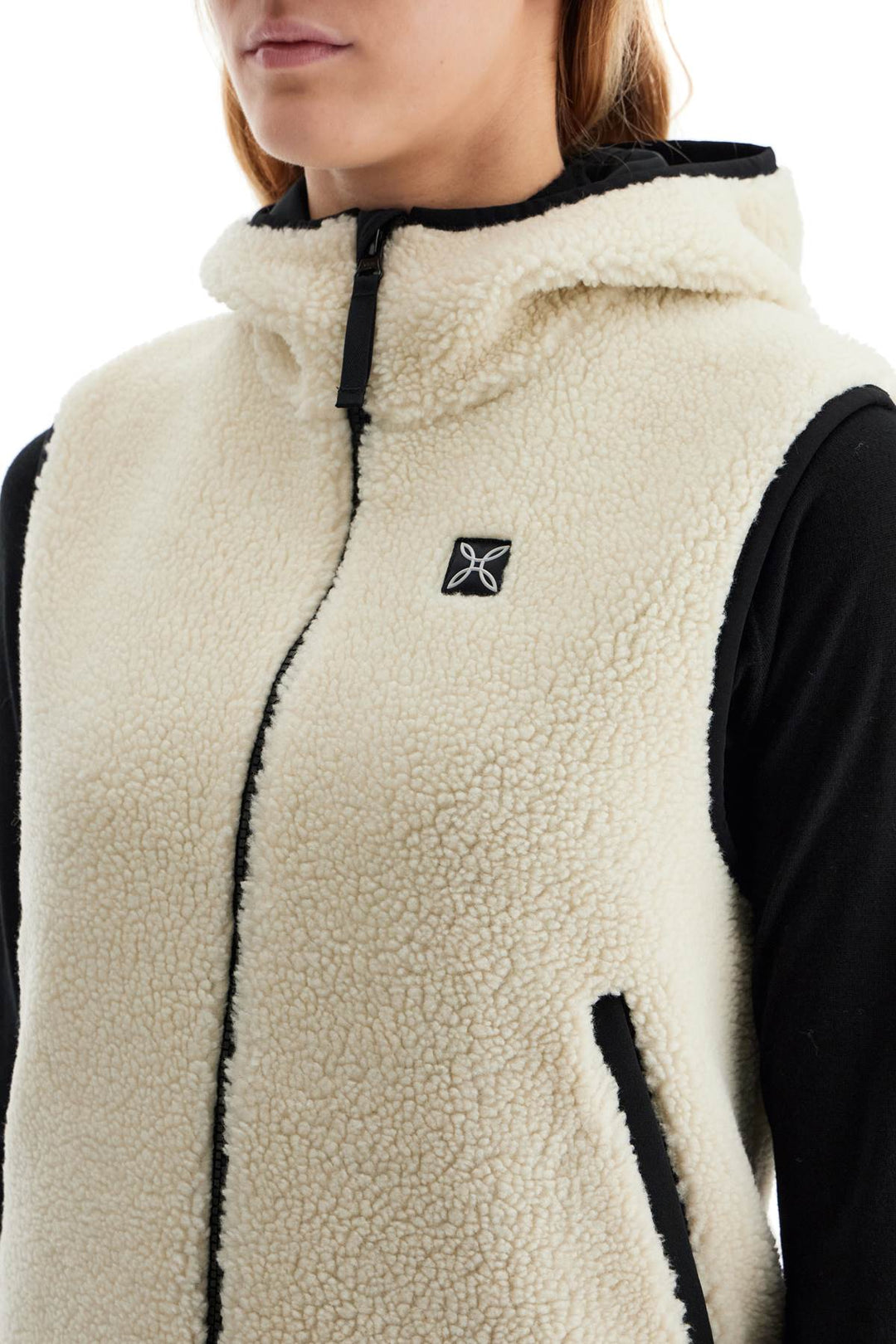 sherpa hooded vest with-3