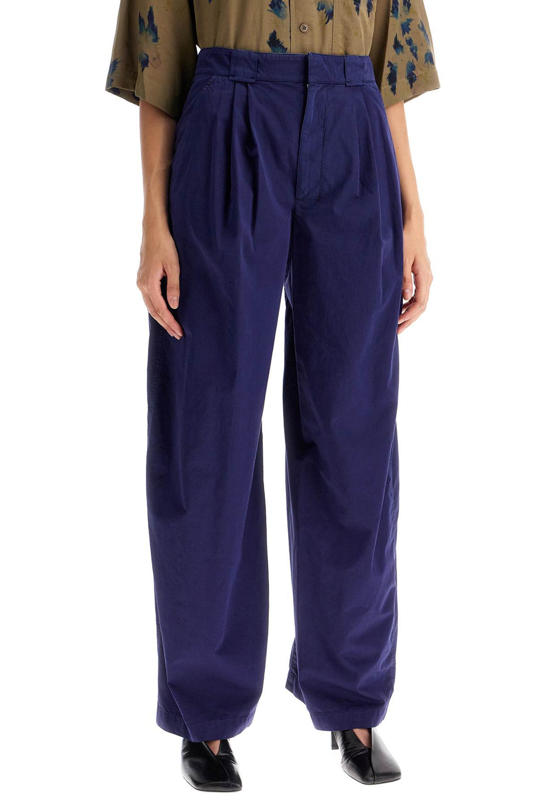 lightweight wide-leg pants-1