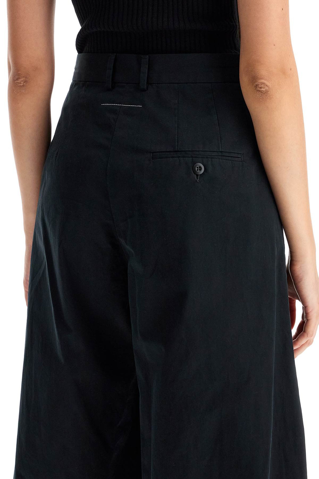 wide-legged pants with pleats-3